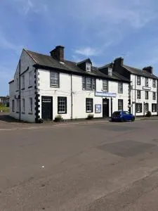 Ecclefechan Hotel - Carrutherstown