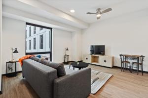 CozySuites on Mass with garage parking #17