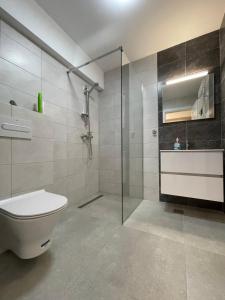 Palas Mall Garden Studio