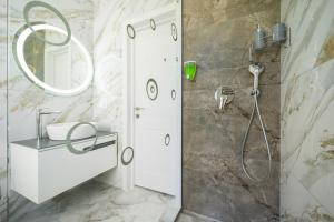 Rynok Square city center two bedroom apartment!