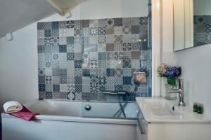 Maisons de vacances La Huniere a beautifuly decorated house for 6 people : photos des chambres