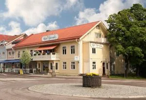 比奥尼德特酒店 - 图什比