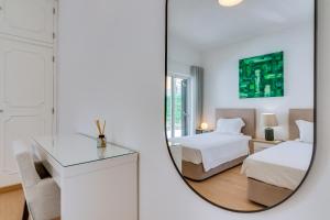 Villa Andorra, private pool next to golf