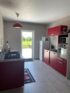 Maisons de vacances Gite Le Nid des Avezous Spa privatif - Juin a Sept : photos des chambres