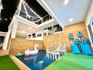 De' ozone ongsa pool villa หน้าหาดบางเสร่ - Бангсаре