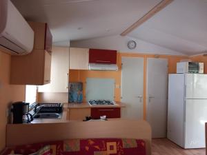 Campings Mobil-home Riviera : photos des chambres