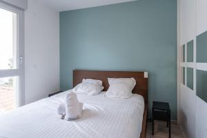 Appartement bien équipé avec parking, Lyon 8