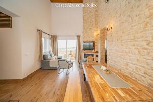 Casa Rural Mirador del Guadalquivir-Refugio con Piscina y Chimenea
