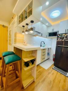 DB Suites - Seawind Condominium Davao
