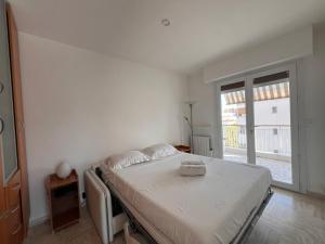 A032-Beautiful apartment for 4 - Near Croisette