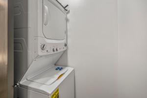 HTX Ultra Hotel Suite #2