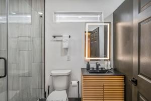 HTX Ultra Hotel Suite #2