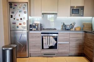 Stylish Apartment in Prime Brixton Location