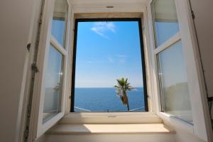 White & Co Villa And Apartments