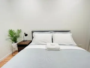 Modern 2 bedrooms House close to QEII hospital & Grifith Uni - Orange Grove