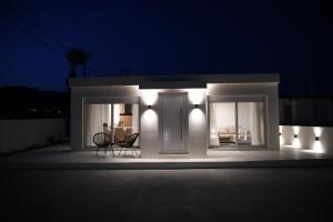 El Legado De Eirini - Modern 3BR House in Makry Gialos