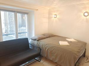 Studio à 2 minutes de lafayette