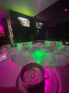 Love hotels Sultan Spa Privatif Lille : photos des chambres