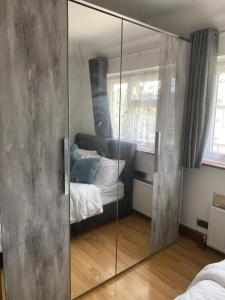 35 Holborn road London E13 8PH Near EXCEL EXHIBITION CENTRE