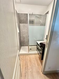 Appartements Loft Romantique - Balneo - Billard - Massage : photos des chambres