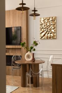 Movo Prestige Old Town Apartment