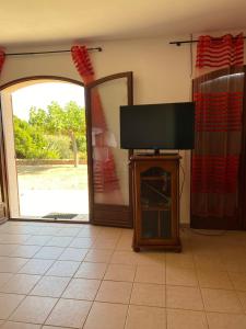 GRANDE VILLA TIZZANO A 200 M DE LA PLAGE 18 PERS