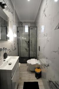 Chic Living 3
