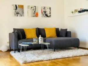 Stilvolles Business-Apartment mit Balkon in Leverkusen Wiesdorf - All-Inclusive Wohnen - Merkenich