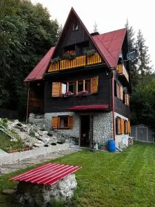 Chata Juliana - 旧柳博夫尼亚