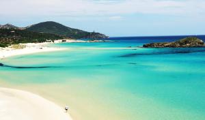 Casa con giardino vicino al mare img24