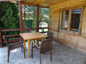 Maison Xu - Le Chalet - Fireplace - River Beaches - Parking Garden Terrace