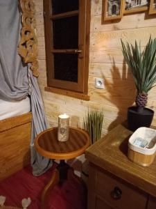 Tentes de luxe La roulotte du petit paradis : photos des chambres