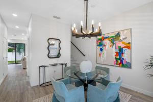 Newly Renovated Tampa Townhouse Prime Location