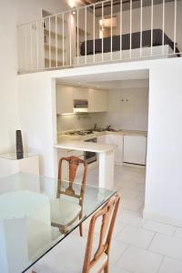 Sinclair , loft in center