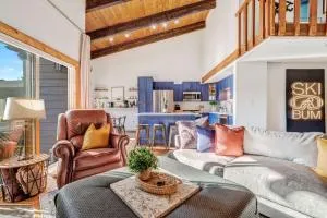 Ski Town Chalet - Haybro