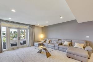 2 Mi to Hollywood Condo with Pool and Hot Tub Access