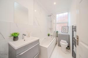 Beautiful 2 Bedroom Flat Next To Brighton Beach & North Lanes