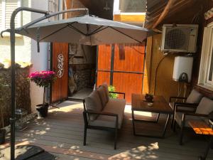 ANTALYA KALEİÇİ MÜSTAKİL BAHÇELİ ev