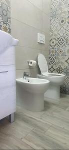 Budget Twin Room room in Hello Roma B&B