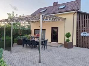 Cozy house for family and friends - Poškai