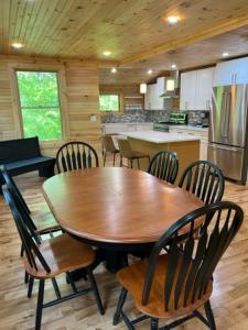 Perfect Maine Getaway in a Newly Renovated Cabin!