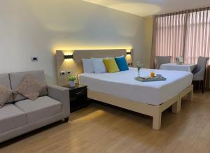 Acuario Hotel & Suite