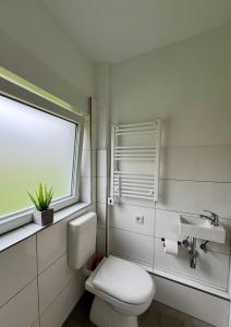 Modernes Apartment Westerwaldsteig mit Balkon und Klima