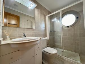 Mediterráneo Real Beach and Pool Apartment