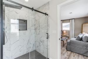 Coastal Comfort Getaway in the Heart of SRQ