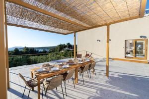 Nine Olives Hvar