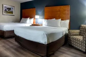 American Inn & Suites - Royal Oak