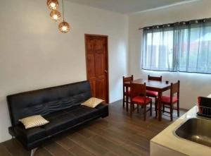 El guayabo Apartamento completo, totalmente equipado, para el trabajo en línea