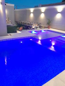 Los abuelos casa y piscina