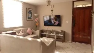 Apartamento acogedor a unos pasos de la UPAO - Huamán